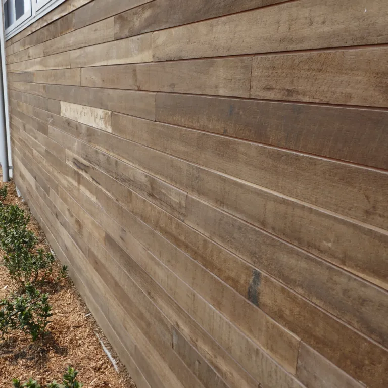 Wood Elements Sawn Brushed Face Social Media 768×768